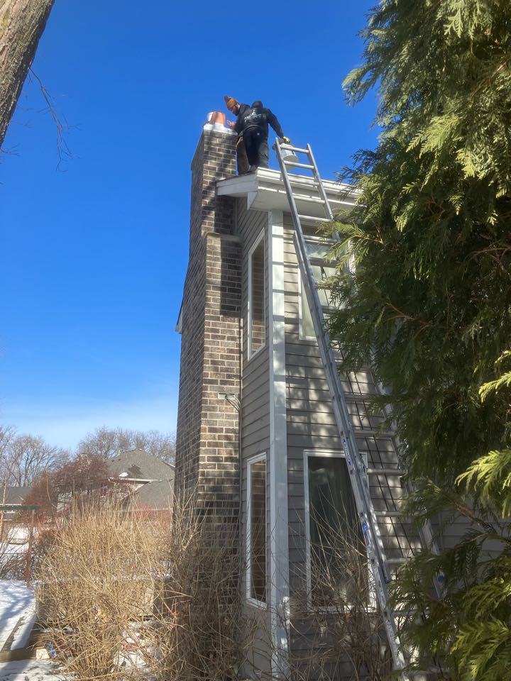 Sealed crown. Plymouth. MN