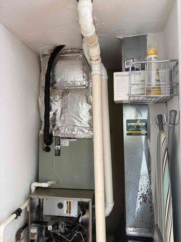 Responded to service call for furnace experiencing intermittent heating issues. Diagnosed control board malfunction as root cause. Furnace was originally installed 10/16/18 and appears to be housed in a compact utility closet with proper PVC venting. Replacement estimate provided to customer (Paul) for resolving the intermittent heating problem.