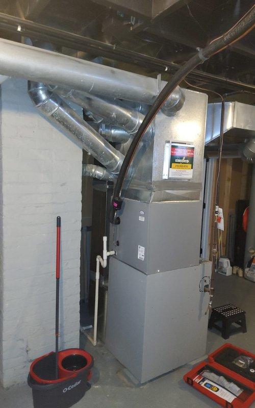 Performed comprehensive furnace tune-up and humidifier tune-up with preventative cleaning. Inspected control board connections and verified proper wire terminations. Examined blower motor assembly for normal operation and cleaned accessible components. System is functioning within normal parameters with no immediate concerns identified.