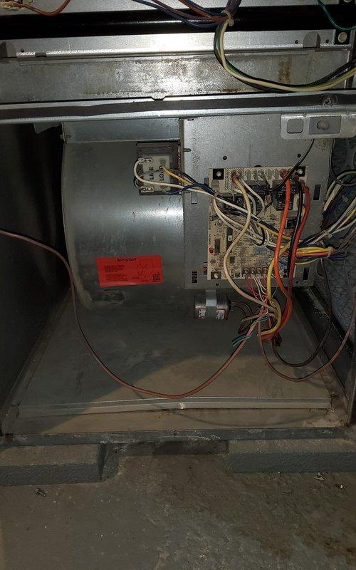 Performed comprehensive furnace tune-up and humidifier tune-up with preventative cleaning. Inspected control board connections and verified proper wire terminations. Examined blower motor assembly for normal operation and cleaned accessible components. System is functioning within normal parameters with no immediate concerns identified.