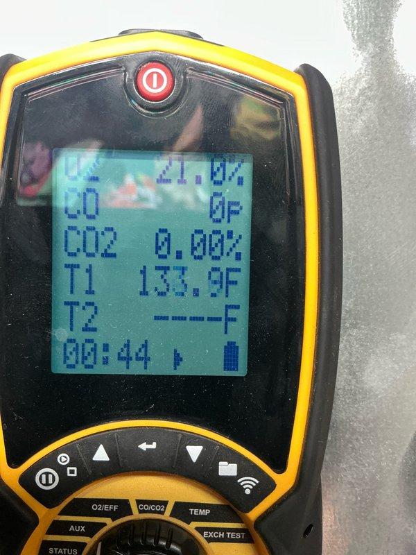Performed comprehensive heating system maintenance check including combustion analysis with readings of 21.0% O2, 0.0% CO2, and system temperature of 133.9°F. Inspected blower wheel assembly for proper operation and cleanliness, noting minimal dust accumulation on fan blades. Renewed TechFurn maintenance agreement for continued system coverage.