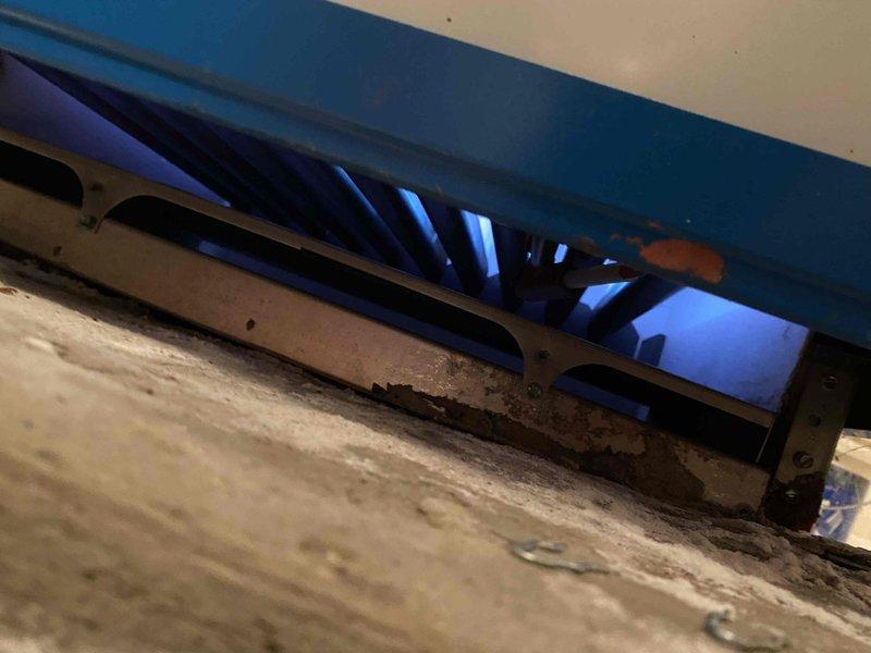 Successfully installed new digital water feeder on steam boiler, including complete wiring integration into the existing system. Verified proper operation of the electronic control board and confirmed absence of water leaks upon completion of installation.