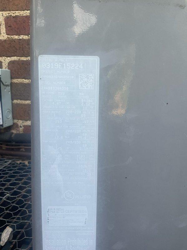 Completed cooling maintenance tune-up on residential air conditioning system with condenser unit located at ground level. Performed comprehensive system diagnostics using refrigerant manifold gauges, verified refrigerant pressures and temperatures, inspected condenser coil condition, and confirmed proper system operation on 9-year-old AC unit model 3G19E15241.