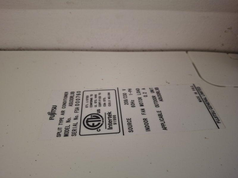Performed routine maintenance inspection on 8-year-old Fujitsu split-type air conditioning system. Measured and recorded operating temperatures using calibrated digital thermometer, with outdoor unit reading 33.9°F, and verified all system components were functioning within manufacturer specifications.