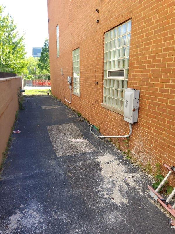 Performed diagnostic evaluation of HVAC system for new homeowner. Inspected furnace unit and identified missing internal components requiring replacement. Evaluated air conditioning system and determined unit non-operational, requiring further troubleshooting of outdoor condenser and electrical connections to identify root cause of failure.