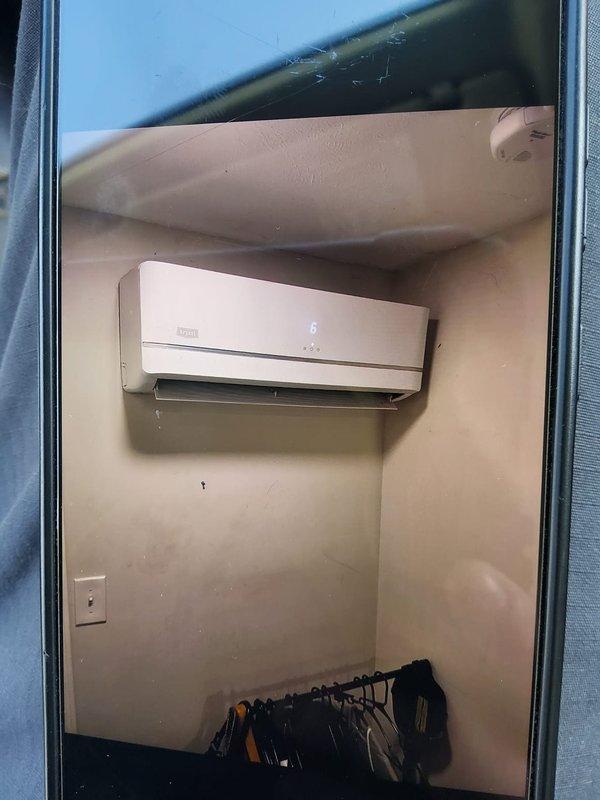Responded to service call for two mini-split indoor units with inconsistent heating and cooling performance. Inspected wall-mounted heads in multiple rooms and confirmed inadequate temperature output from both units. Documented current system conditions with photographs showing unit installations and display readings, advised customer on necessary follow-up repairs to restore proper climate control function, and provided information regarding available insurance campaign coverage for required work.