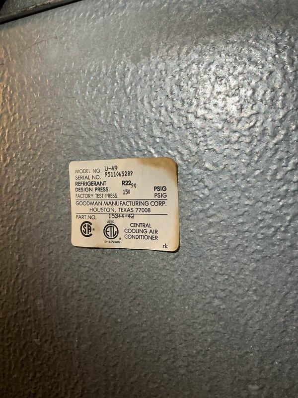 Performed comprehensive coil cleaning service on Goodman R22 central air conditioning system, model N-40. Completed three-hour maintenance procedure to restore optimal heat transfer efficiency and system performance.