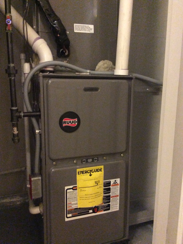 PERFORMED A 20 POINT PRECISION TUNE UP AND PROFESSIOANL CLEANING ON A RHEEM HIGH EFFICIENCY NATURAL GAS FURNACE
