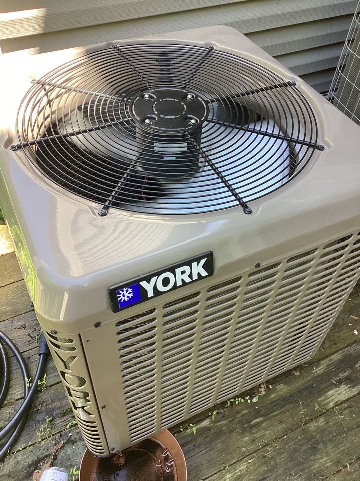 Bloomingdale, NJ - AC MAINTENANCE 
