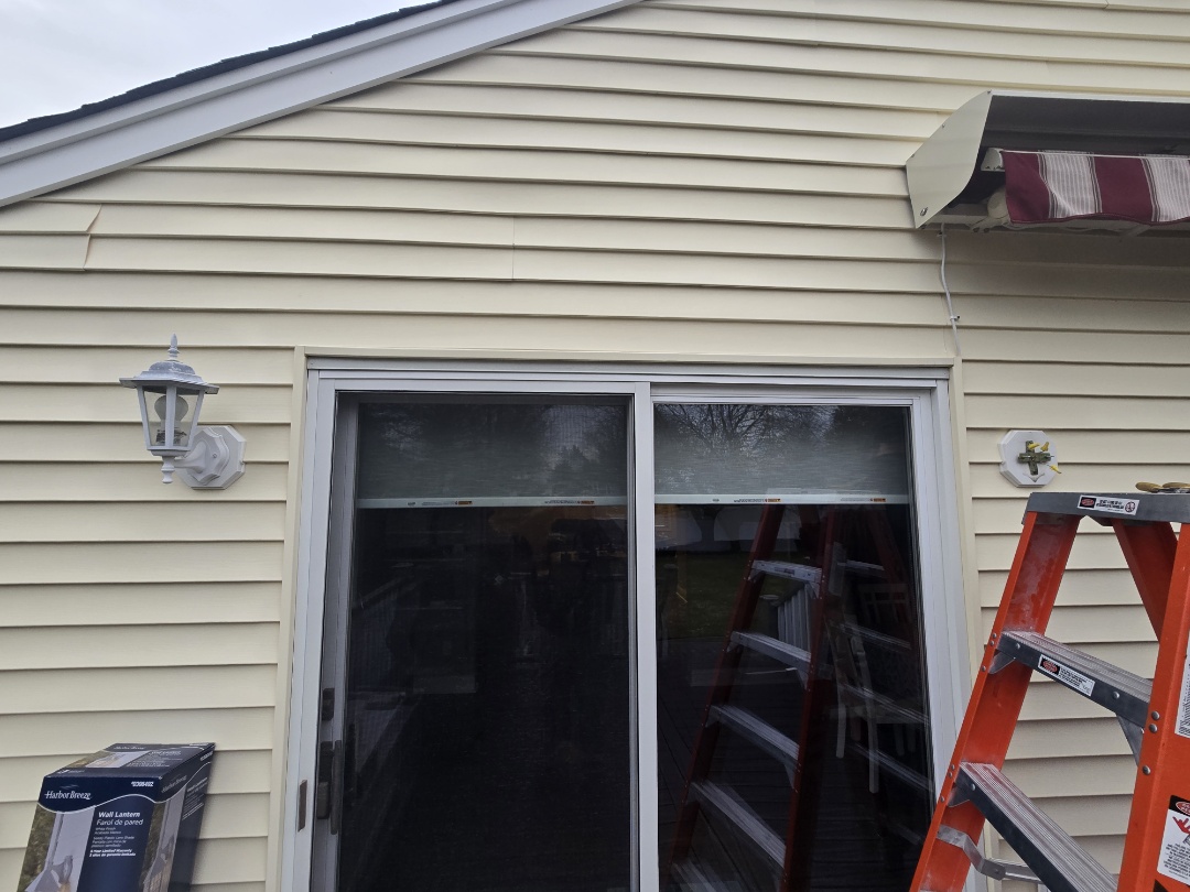 swapped out old outdoor fixtures with customer supplied fixtures. 