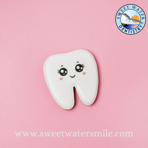 Female, adult patient, presented for hygiene cleaning and periodic exam with nitrous. Treatment plan includes crowns/buildups, composite fillings, and onlay restorations.