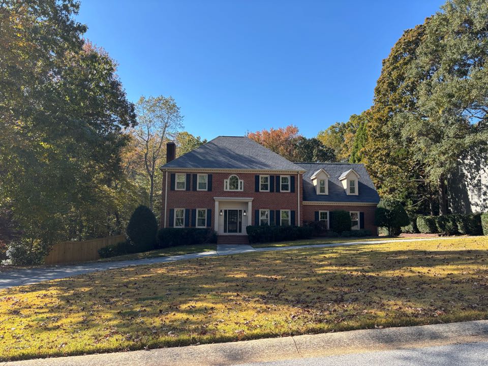 Custom 2 1/2" Cordless Fauxwood Blinds project completed in  Carrollton, GA.