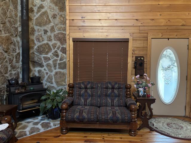 Custom Cordless 2” Fauxwood Blinds & Custom Cordless Roller Shades Installation for Lanita Lloyd in Villa Rica, GA • Completed a full on-site visit to review options and confirm selections
• Professionally measured every window to ensure precise sizing for a perfect fit
• Provided a customized quote based on product style, color, and layout preferences 
• Once approved, we secured the contract, processed the order, and coordinated manufacturing
• Installed beautiful Custom Cordless 2” Fauxwood Blinds & Custom Cordless Roller Shades, offering a clean, modern look with safe cordless operation
• The Blinds Boss is committed to delivering a smooth, professional experience from consultation to installation Proud to serve Villa Rica, GA with premium custom window treatments! 
www.TheBlindsBoss.com
