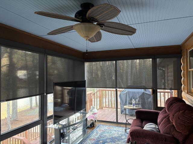 Custom Cordless 2” Fauxwood Blinds & Custom Cordless Roller Shades Installation for Lanita Lloyd in Villa Rica, GA • Completed a full on-site visit to review options and confirm selections
• Professionally measured every window to ensure precise sizing for a perfect fit
• Provided a customized quote based on product style, color, and layout preferences 
• Once approved, we secured the contract, processed the order, and coordinated manufacturing
• Installed beautiful Custom Cordless 2” Fauxwood Blinds & Custom Cordless Roller Shades, offering a clean, modern look with safe cordless operation
• The Blinds Boss is committed to delivering a smooth, professional experience from consultation to installation Proud to serve Villa Rica, GA with premium custom window treatments! 
www.TheBlindsBoss.com
