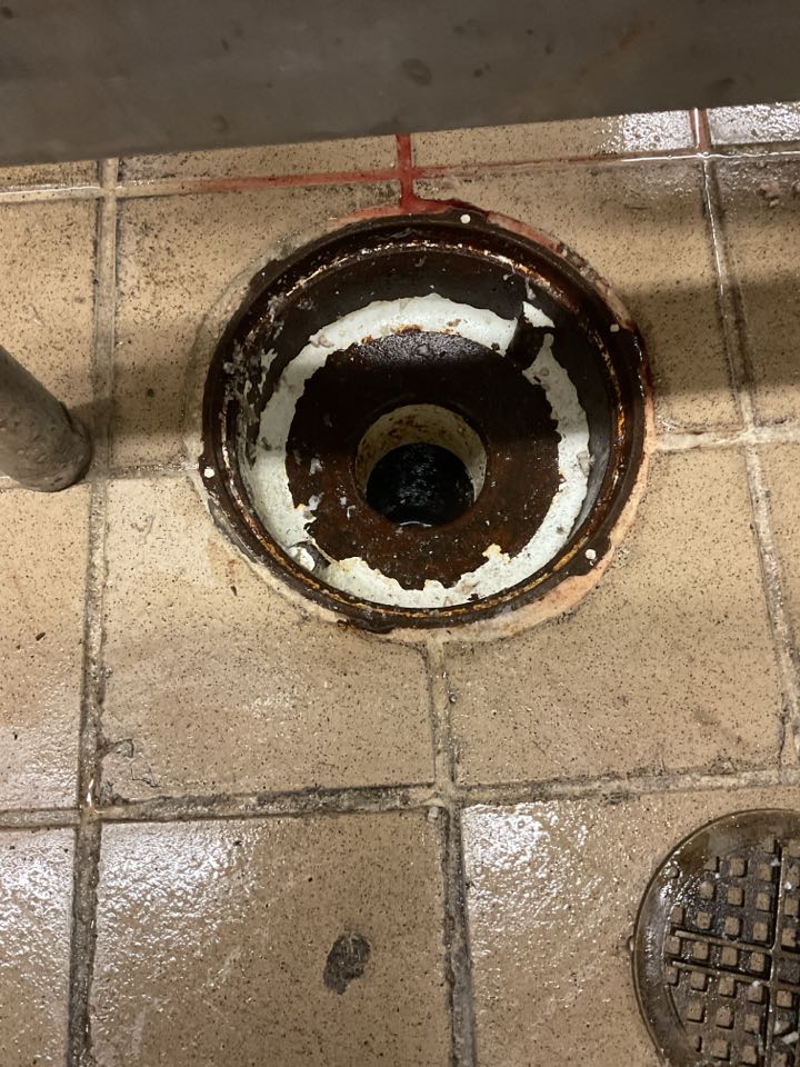 Commercial drain cleaning 