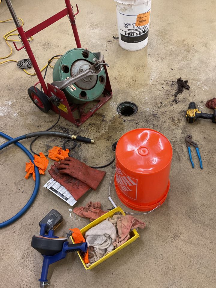 Commercial drain cleaning 