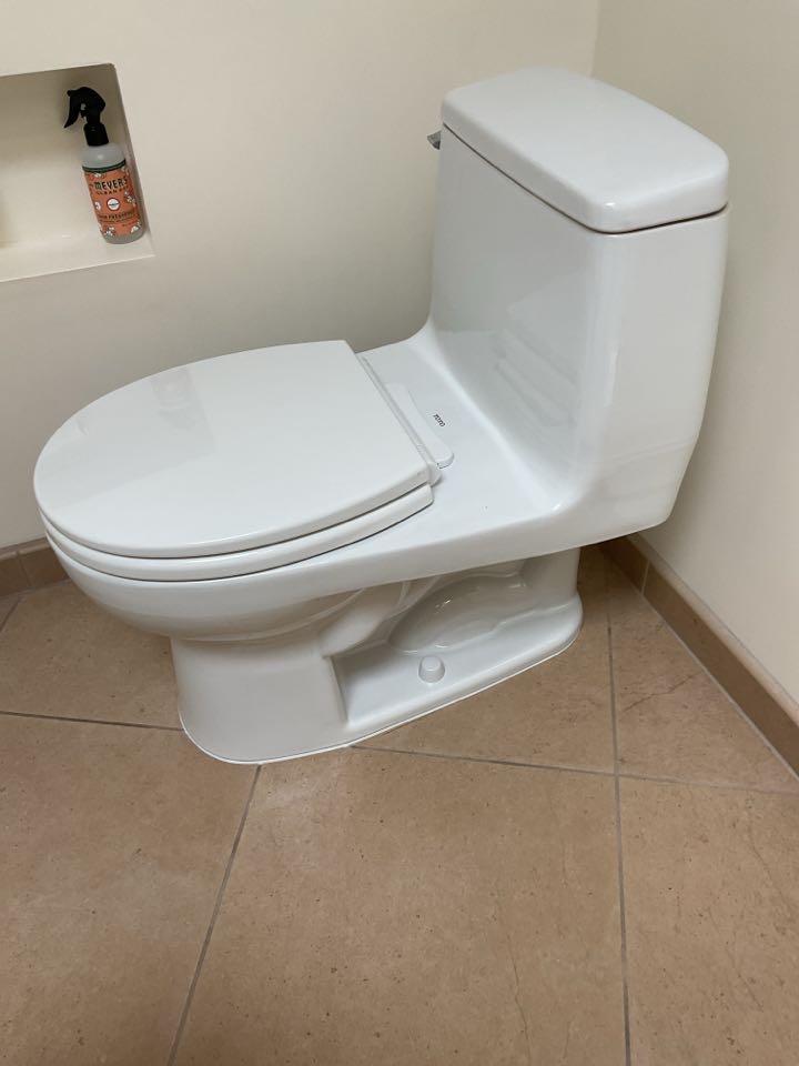 C/S toilet install 