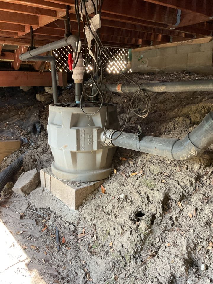 Sewer pump maintenance 