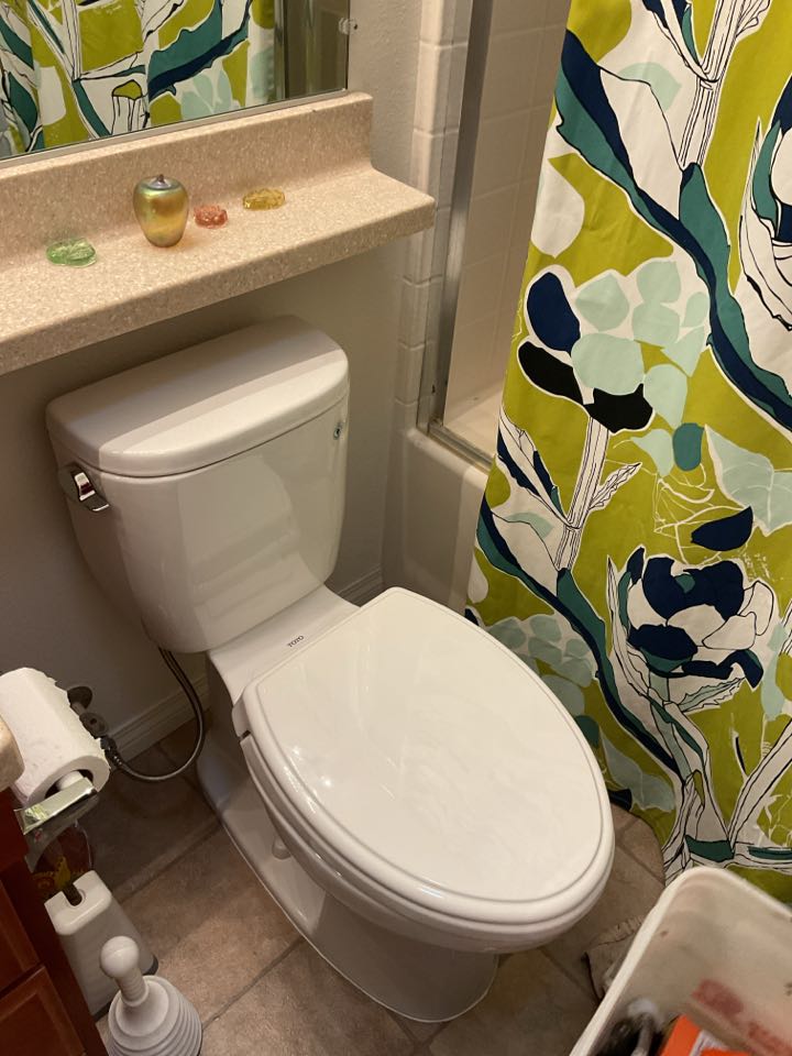 TOTO toilet install 