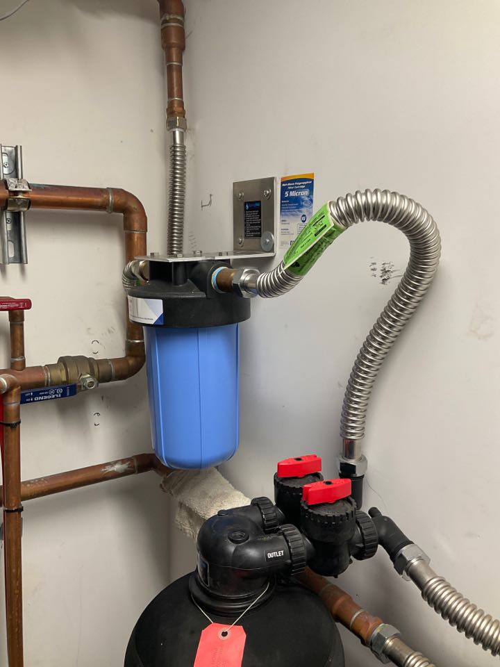 Water filter replacement