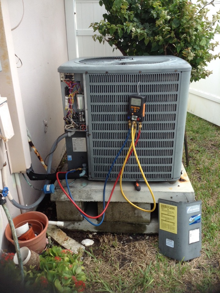 Heat Pump and Air Conditioning Repair in Indian Rocks Heat Pump and Air Conditioning Repair in Indian Rocks