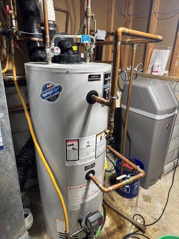 Arrived on-site with technicians Rusty and Tod to install an air scoop and pressure gauge on the residential hydronic heating system. Successfully completed installation of air scoop to improve system efficiency and added pressure gauge for proper system monitoring, enhancing the overall functionality of the customer's heating equipment.