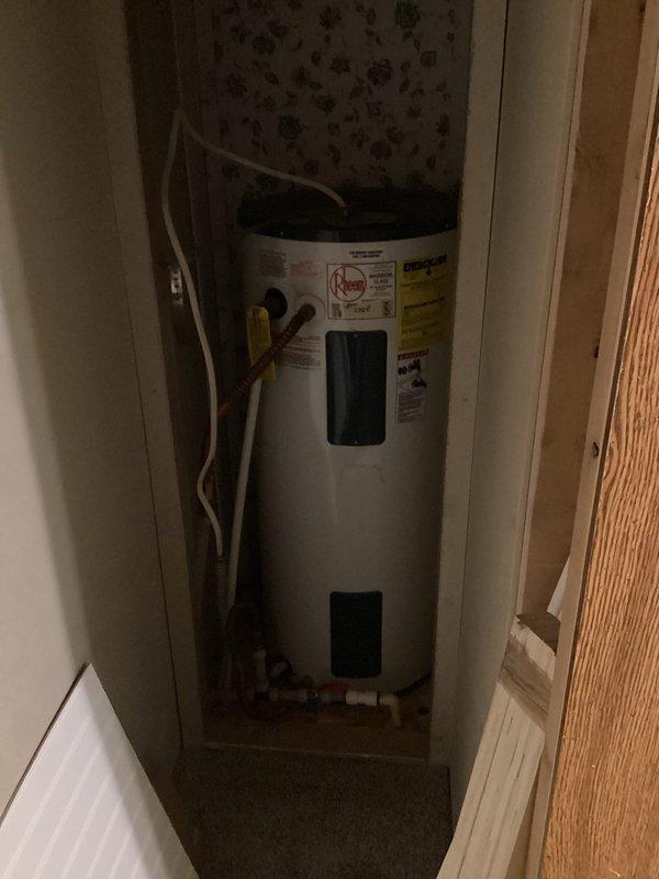 Diagnosed furnace with poor operation and intermittent shutdowns caused by relay connection issues. Serviced relay to restore proper electrical connections, successfully restoring heating function to older model standing pilot furnace.