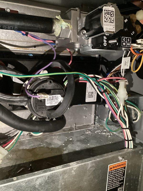 Arrived at scheduled time between 12-4 to install collector box as per work order. Successfully installed the collector box on the HVAC system, connecting all necessary wiring harnesses and electrical components. Performed operational testing after installation to verify proper function and confirm the repair was completed successfully.