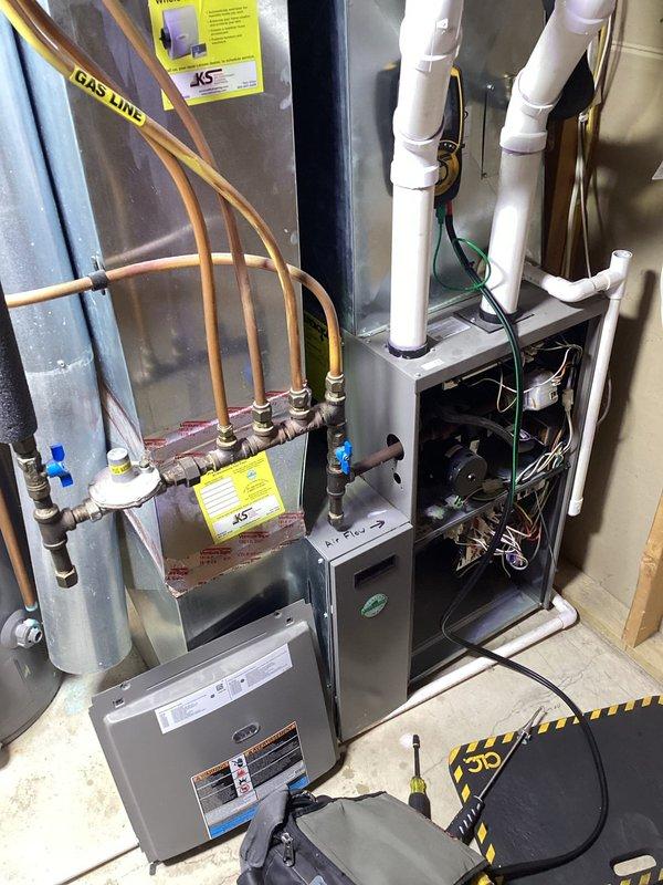 Performed routine furnace tune-up on gas heating system. Conducted combustion analysis verifying proper CO/CO2 levels and temperature readings. System operating within normal parameters with no operational issues identified.