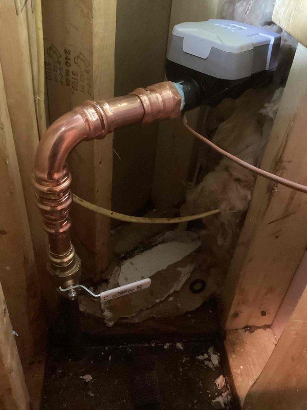 Responded to a callback service for a leaking main shut-off valve that was previously diagnosed but not resolved. Cut out the defective valve and successfully installed a new pro-press ball valve, restoring proper function to the water system.