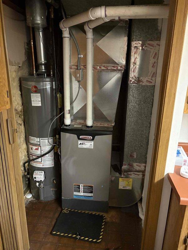 Successfully installed a new heat exchanger in the residential Lennox furnace system located in the utility closet. Complete operation testing confirmed the unit is functioning properly after repair.
