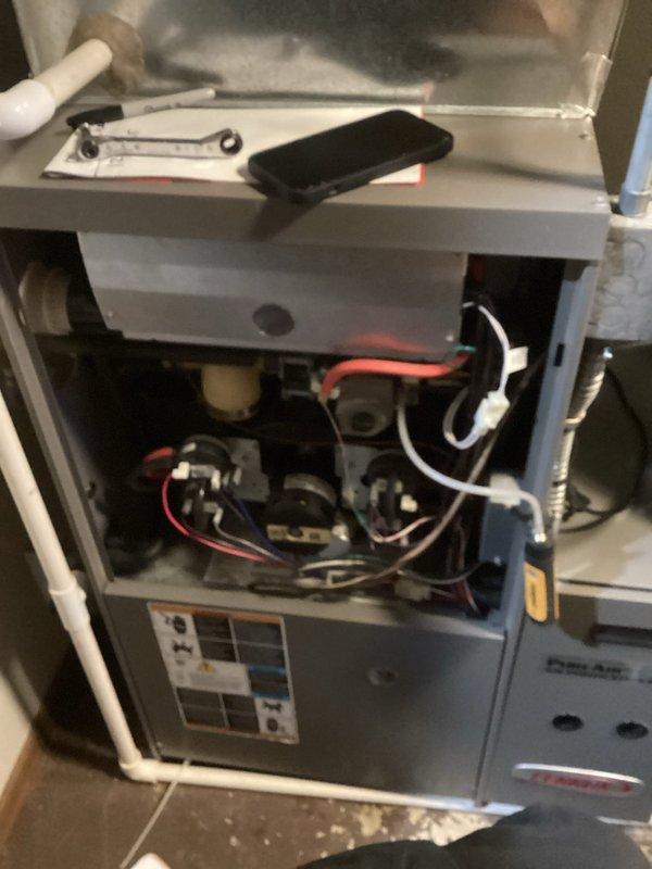 Performed comprehensive air handler tune-up per schedule. Conducted combustion analysis with readings showing CO at 15P, COa at 33P, CO2 at 5.3%, and excess air at 22.2%. Inspected internal components of furnace system, verified proper operation of all mechanical and electrical elements, and confirmed system is functioning within manufacturer specifications.