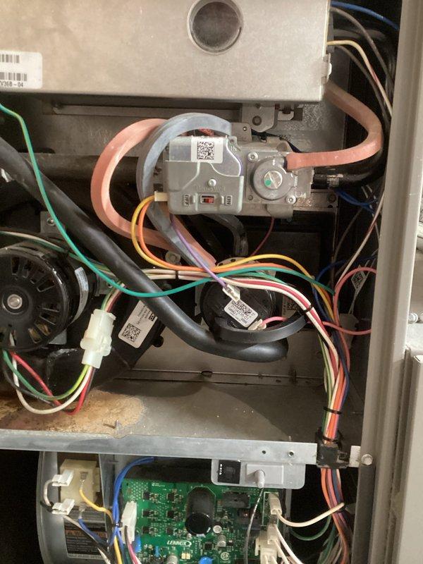 Diagnosed no heat condition in Lennox furnace system. Inspection revealed faulty pressure switch preventing proper operation. Removed and replaced defective pressure switch, restoring normal heating function.