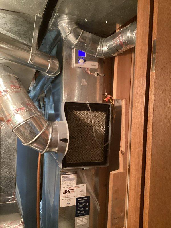 Responded to service call to replace humidifier pad that was missed during previous maintenance. Successfully installed new Aprilaire 35 humidifier pad in the whole-home humidifier system, restoring proper humidity control functionality.