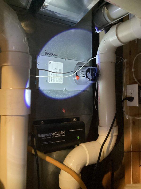 Arrived and installed zone damper as per sold estimate. Replaced existing damper on the BreatheCLEAN air purification system located in the basement area. System was tested after installation to verify proper operation of the new damper component.