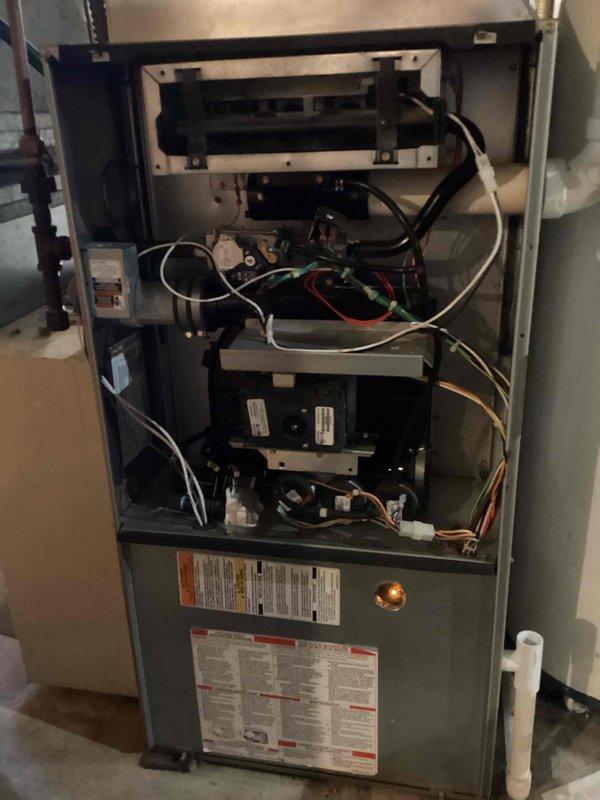 Conducted scheduled preventative maintenance agreement service on heating system. Performed comprehensive system tune-up with combustion analysis showing proper CO₂ levels at 5.2% and adequate air flow at 129.2%. All components inspected and operating within normal parameters; no issues identified.