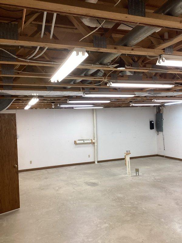 Conducted inspection of CSST gas piping system and confirmed improper bonding as noted by home inspector. Documented existing conditions with photos of the interior mechanical area and exterior property. Provided estimate for installation of proper gas bonding system to meet code requirements.