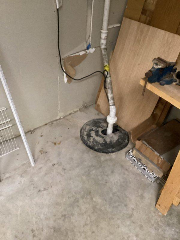 Conducted FRM electrical inspection with 8-12 arrival window. Identified non-GFCI protected washer outlet requiring upgrade to meet electrical code requirements. Provided estimate for installation of GFCI protection for the washer circuit.