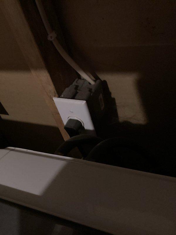 Completed membership electrical inspection with FRM protocol. Identified washer circuit lacking required GFCI protection per NEC standards. Documented electrical panel configuration and existing wiring conditions. Provided estimate for GFCI installation to bring laundry circuit into code compliance.