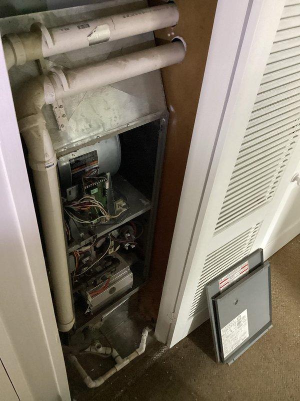 Responded to no heat call and diagnosed complete power loss to furnace system. Inspection revealed electrical supply issue preventing unit operation. Provided temporary space heaters to maintain comfort while coordinating expedited electrical service appointment to restore power to HVAC system.