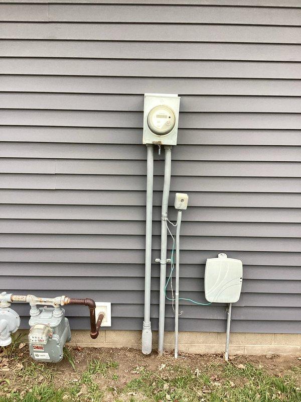 Responded to service call for non-functioning bathroom outlet and malfunctioning timer switch that would not automatically shut off. Diagnosed and replaced defective outlet and faulty bathroom fan timer switch with customer-provided replacement unit featuring programmable time intervals. Provided detailed estimate for electrical service panel upgrade upon customer request.