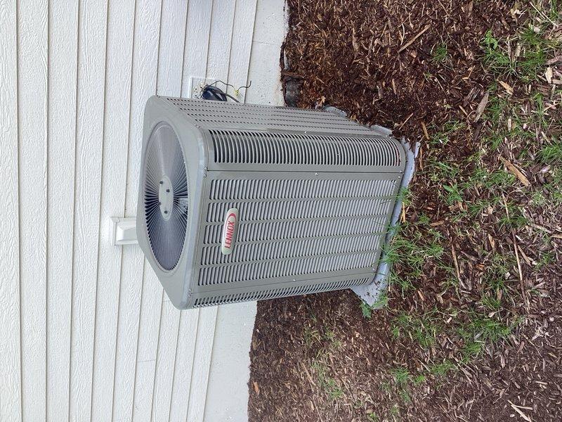 Completed preventive maintenance agreement service on residential air conditioning system. Performed comprehensive inspection of outdoor condenser unit, verified proper operation of all components including fan motor and compressor, and replaced indoor air filter with new pleated media filter to ensure optimal system airflow and efficiency.