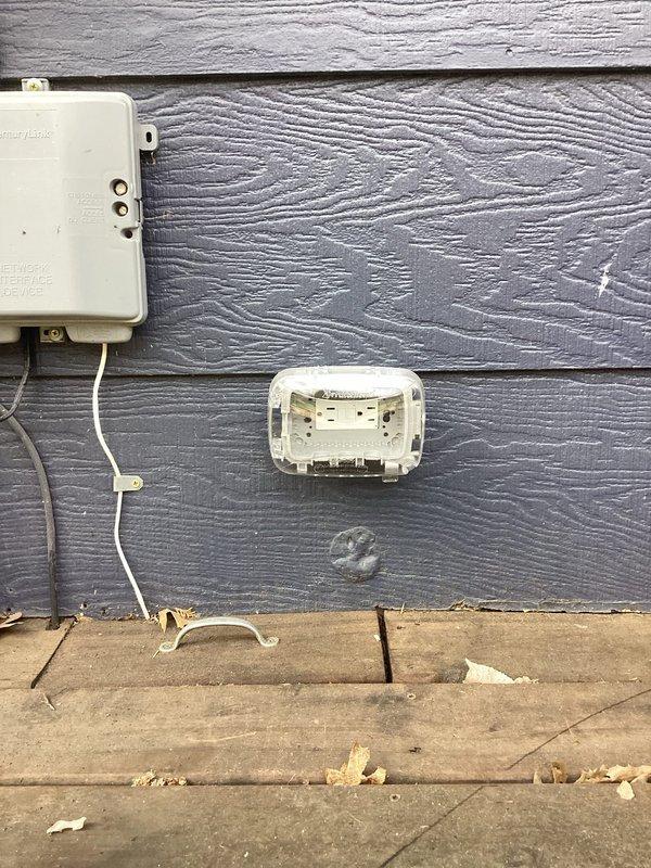 Responded to a no-power condition at an exterior GFCI outlet. Upon inspection, confirmed the outlet was faulty despite receiving proper 120V supply voltage. Replaced the defective GFCI receptacle and weatherproof cover, restoring full functionality to the exterior outlet.