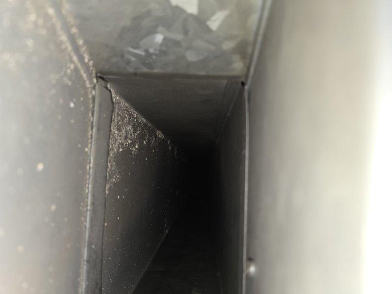 Completed comprehensive duct cleaning service to remove heavy accumulation of dust, debris, and lint buildup throughout the ventilation system. Thoroughly cleaned all accessible ductwork and vents, removing significant dust bunnies and accumulated contaminants from interior surfaces to restore proper airflow and improve indoor air quality.