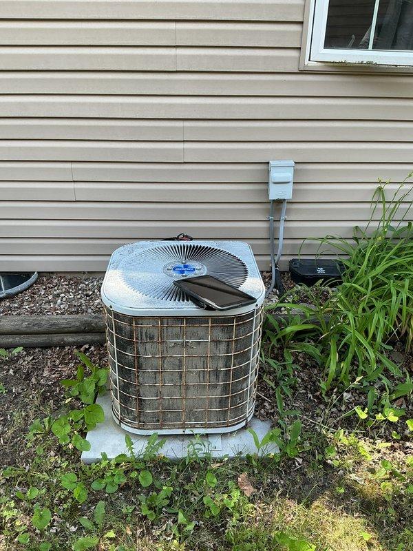 Responded to no cooling complaint on residential air conditioning system. Upon arrival, performed diagnostic evaluation and determined unit was low on R-22 refrigerant. Conducted thorough assessment of outdoor condenser unit and indoor furnace system. Due to the age and overall condition of the equipment, along with the obsolete R-22 refrigerant type, recommended full system replacement rather than repair. Coordinated with project manager to discuss replacement options with property owner.