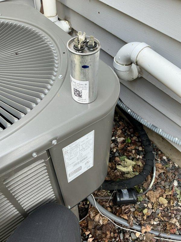 Responded to service call for continuously running AC fan. Upon arrival, diagnosed fan control issue and determined system required preventive maintenance. Performed complete PMA service including inspection of condenser unit, capacitor testing, and electrical connections verification. Replaced capacitor showing signs of wear, cleaned heavily soiled condenser coils and exterior cabinet, checked refrigerant lines and insulation integrity, and verified proper system cycling. Unit restored to normal operation with fan responding correctly to thermostat commands.
