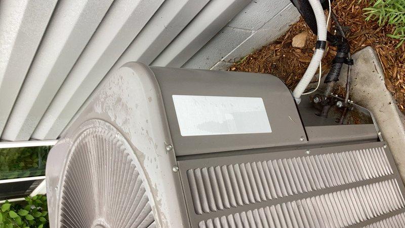 Completed comprehensive AC tune-up on residential outdoor condensing unit. Performed standard preventive maintenance procedures including inspection of electrical connections, refrigerant lines, condenser coil condition, and overall unit operation to ensure optimal system performance for the cooling season.