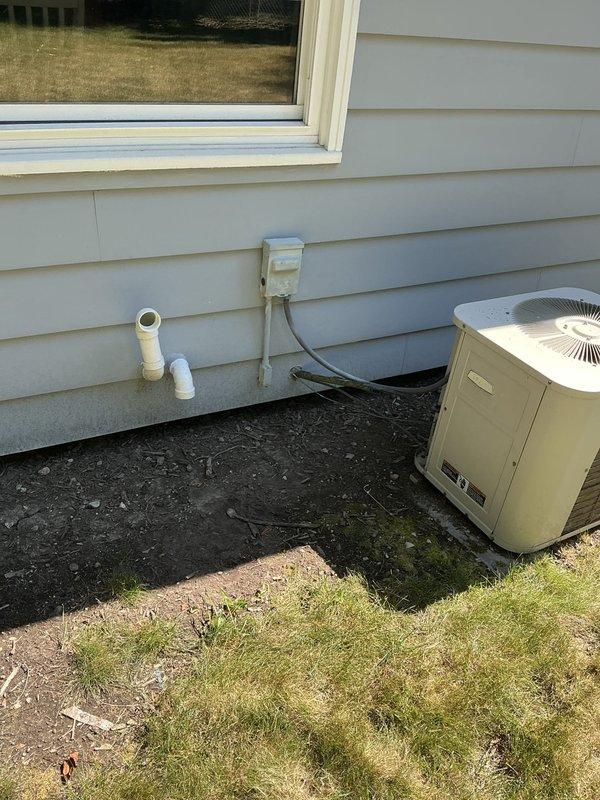 Completed equipment assessment and provided replacement estimate for 37-year-old HVAC system including Carrier 398AAW036060D furnace (serial 4988A04593) and Payne 591ANX024000AAAA air conditioner (serial 0489E32475) with non-operational cooling function. Verified equipment specifications, documented existing installation configuration including exterior condenser unit placement, electrical disconnect, and condensate drainage system.