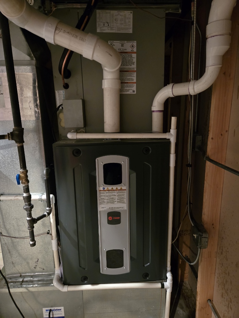 Trane S9V2 Furnace with Trane 454B Air Conditioner 