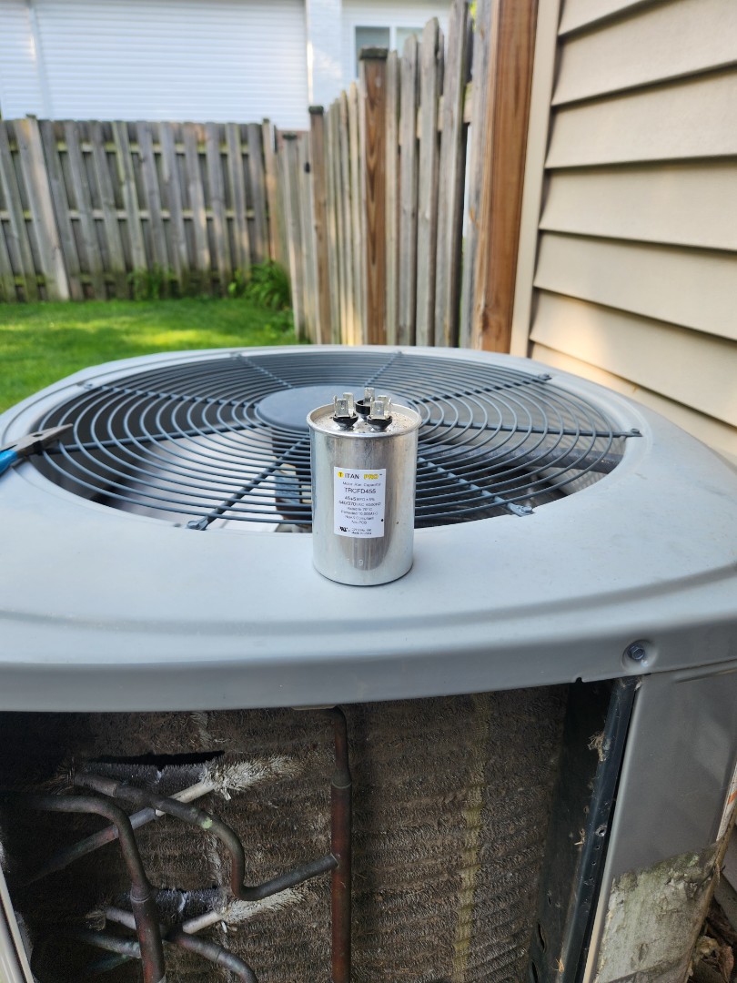 Service call on a American standard air conditioner found ac capacitor to have failed 
